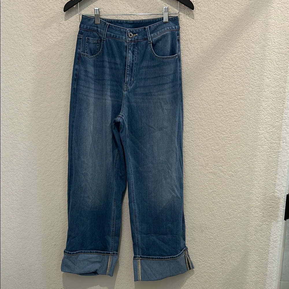 Stylish Denim Wide-Leg Jeans